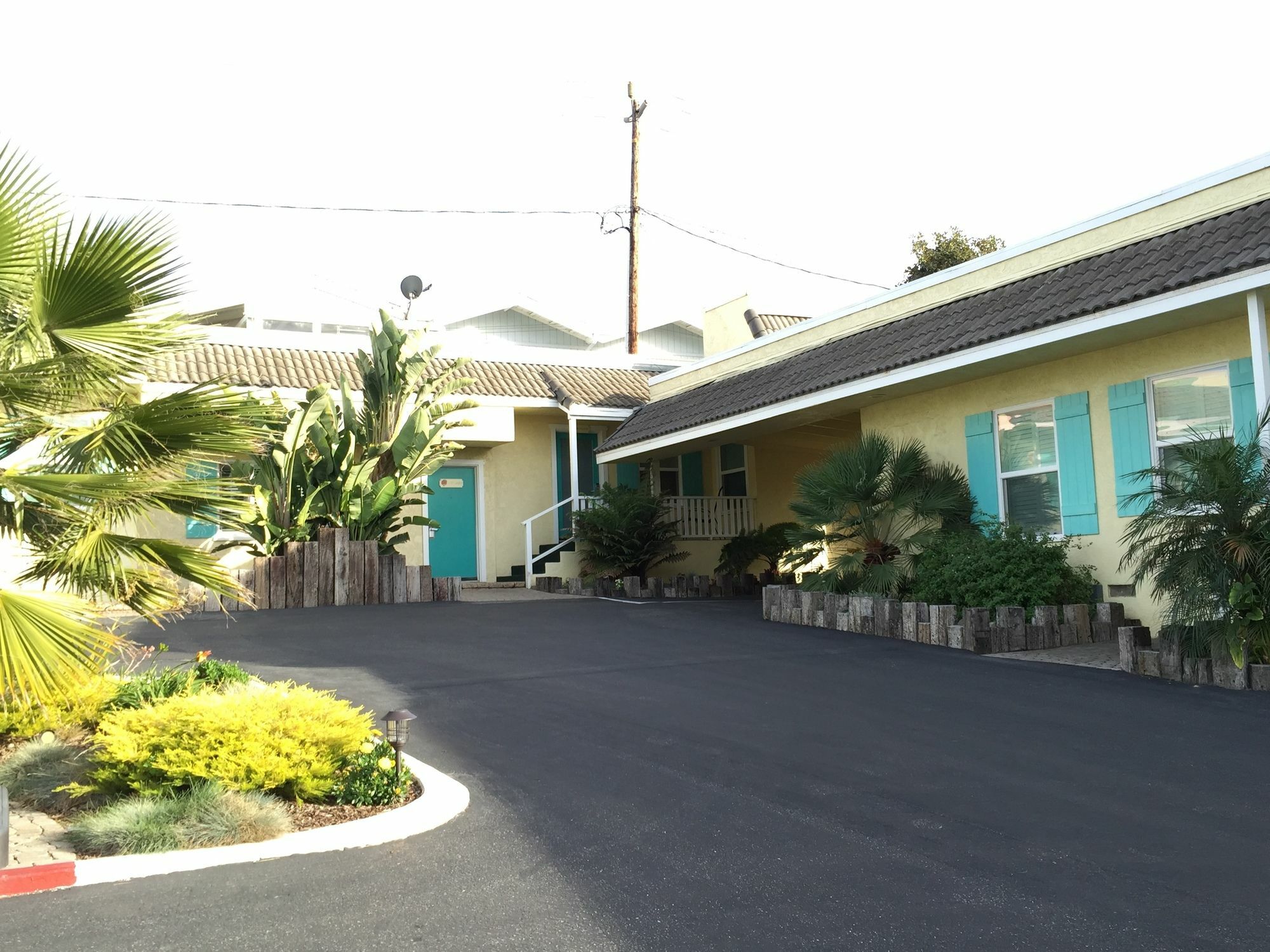 Beach Bungalow Inn And Suites Морро-Бей Екстер'єр фото